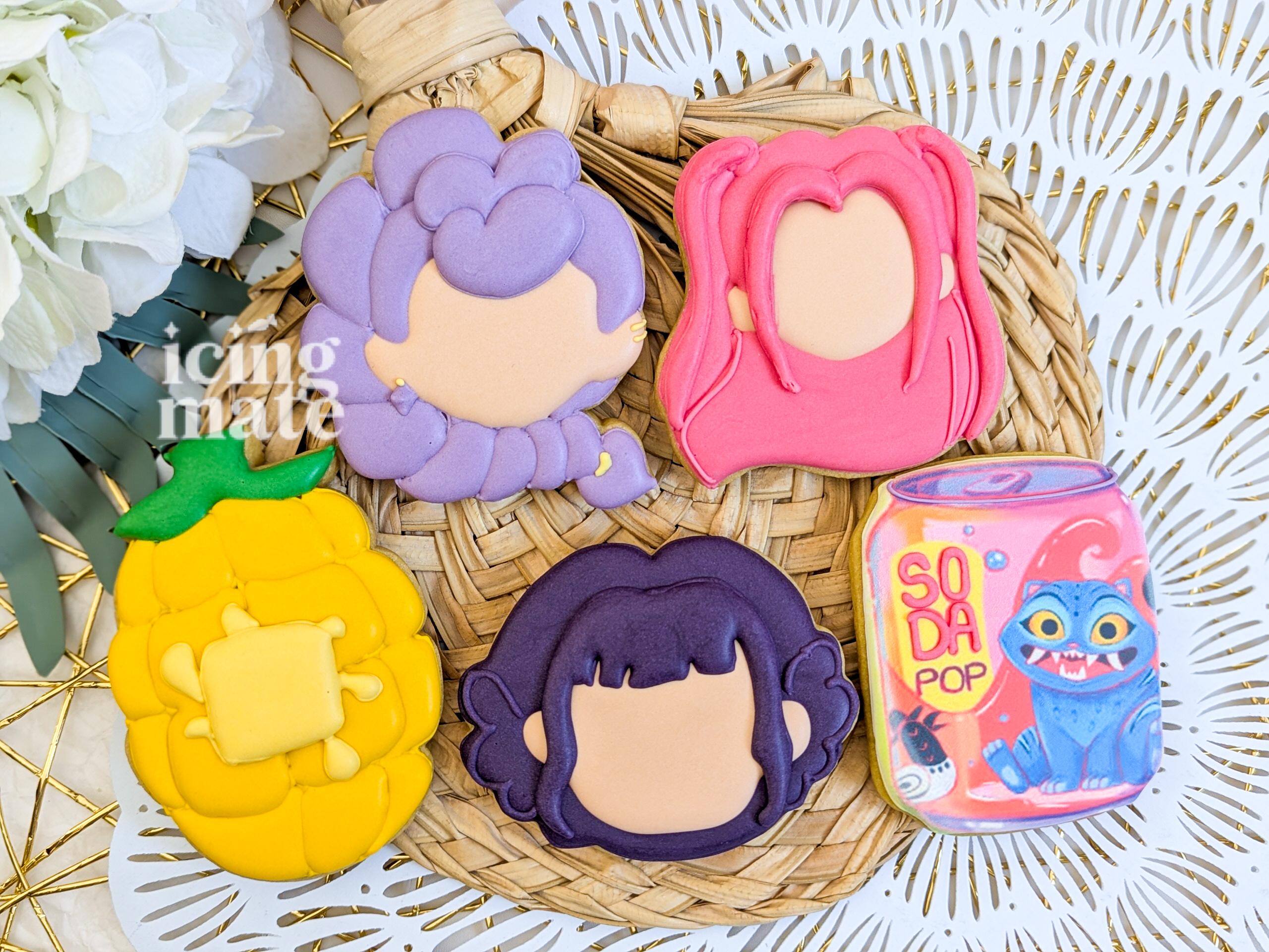 Golden Hunters Cookie Cutters