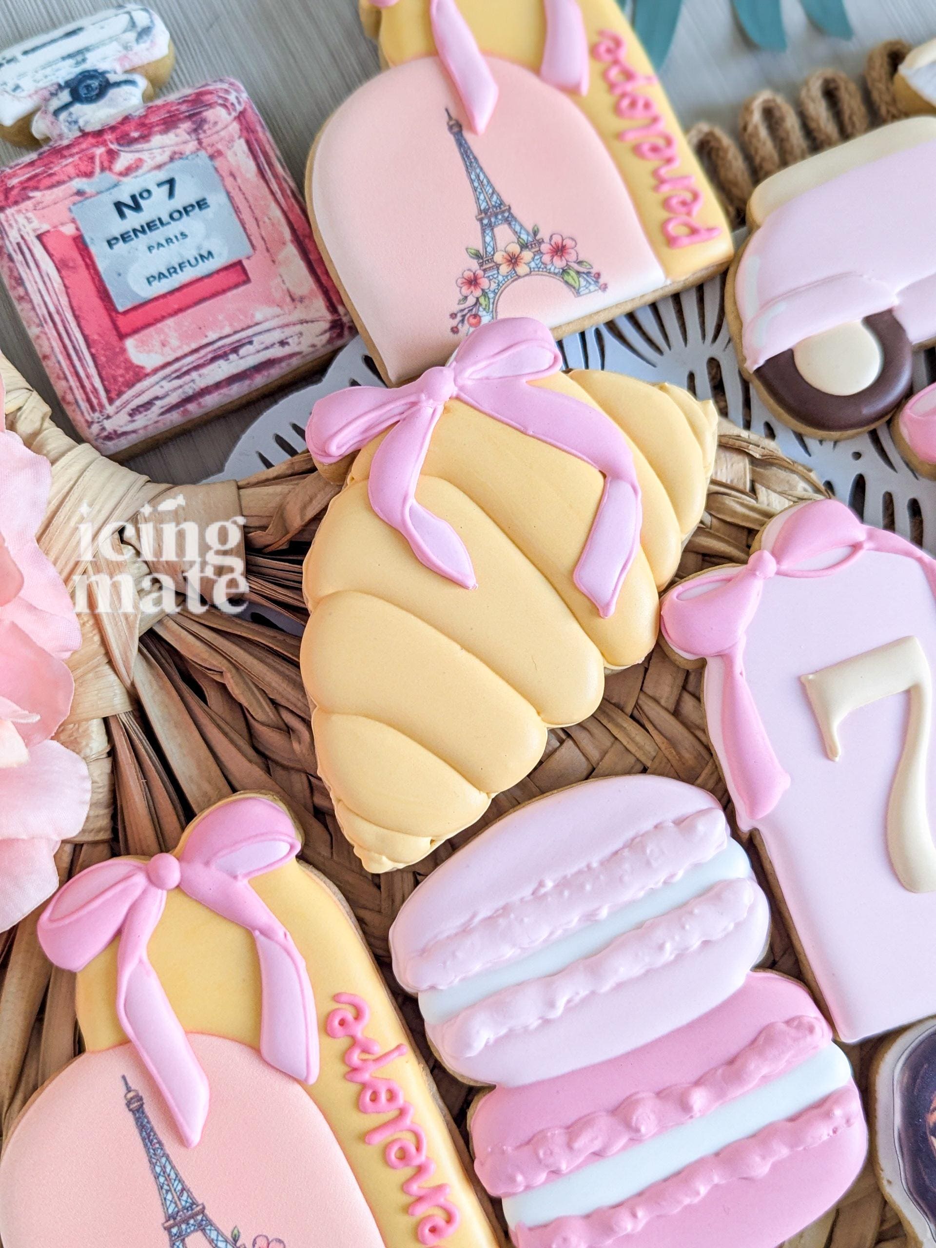 Croissant Bow Cookie Cutter