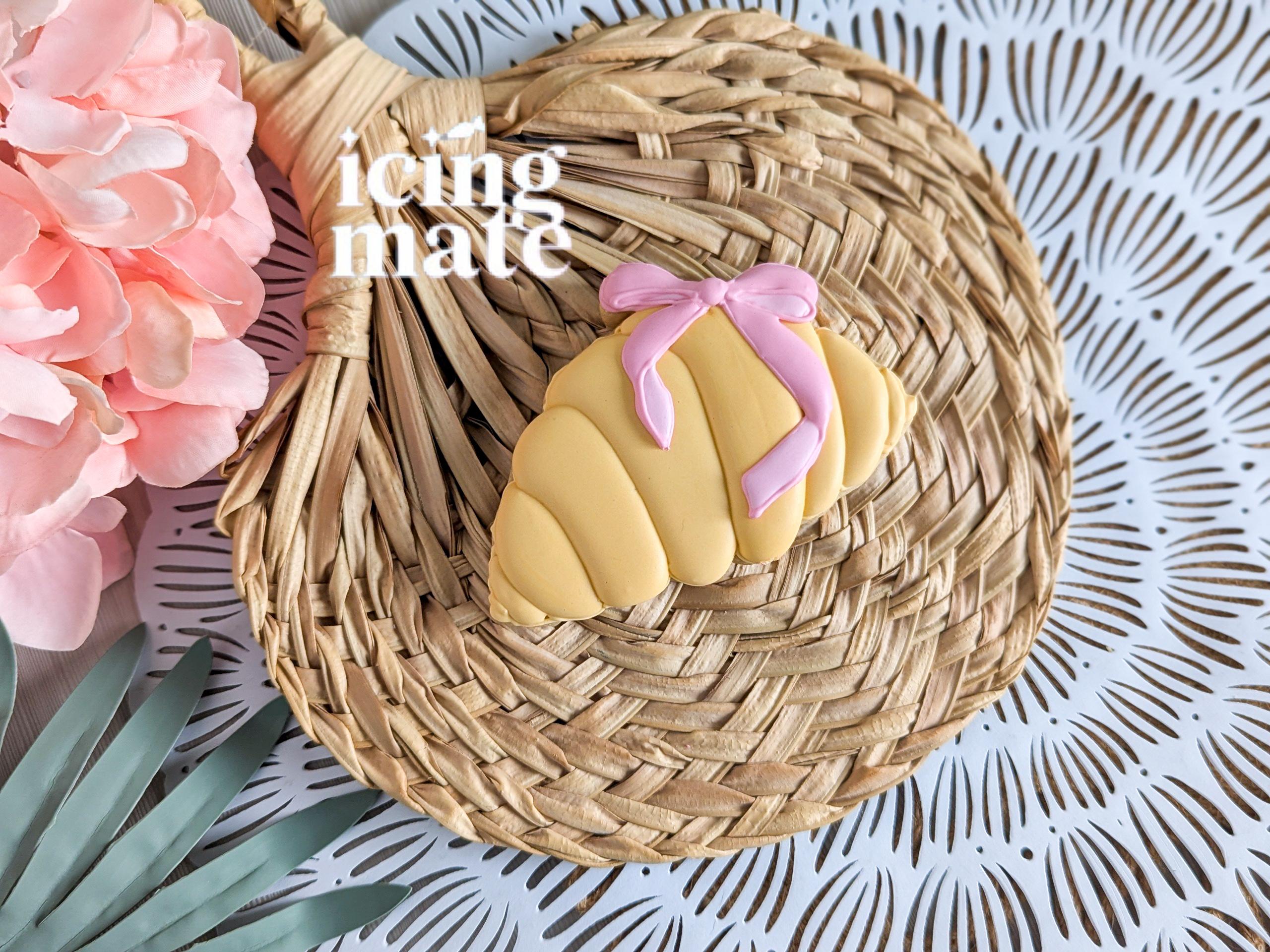 Croissant Bow Cookie Cutter